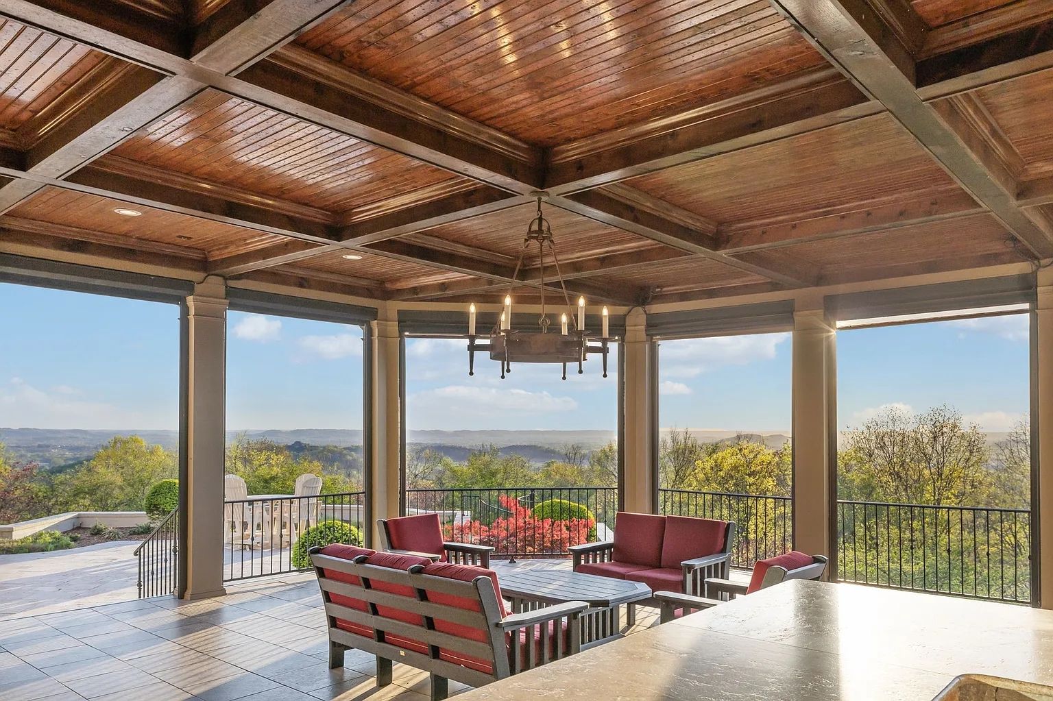 Back porch of Laurier du Sommet, a luxury estate by Brentwood Builders.